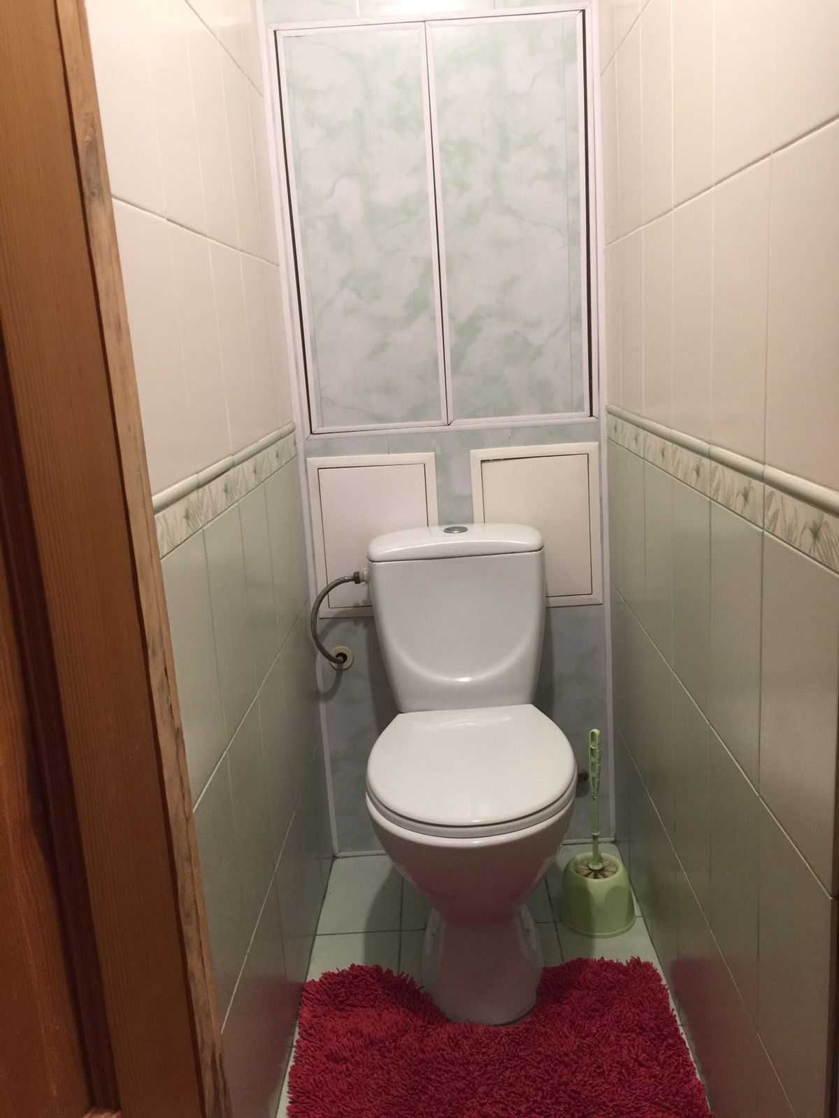 3898585072