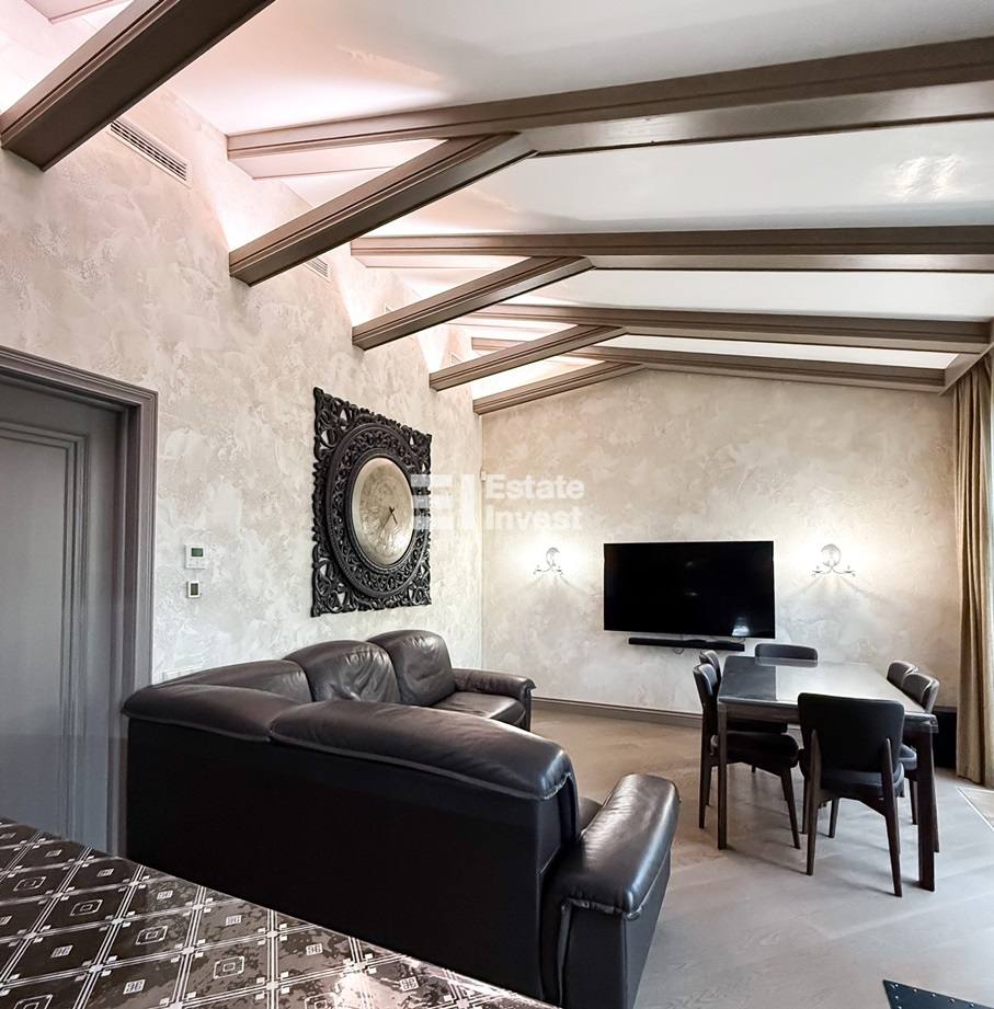 photo_3_2025-10-06_14-38-58