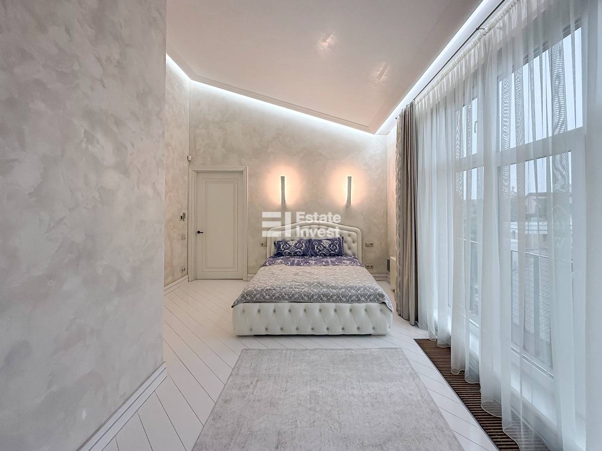 photo_7_2025-10-06_14-38-58