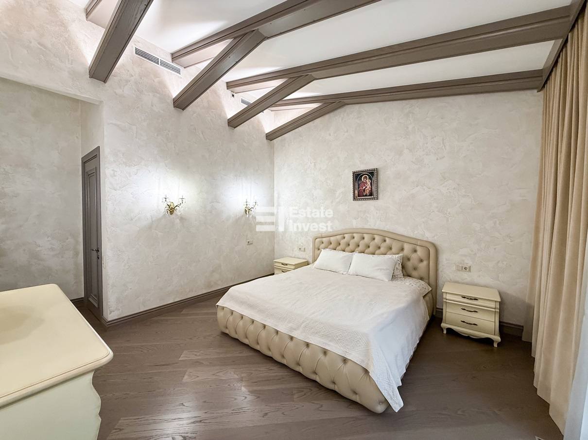 photo_9_2025-10-06_14-38-58