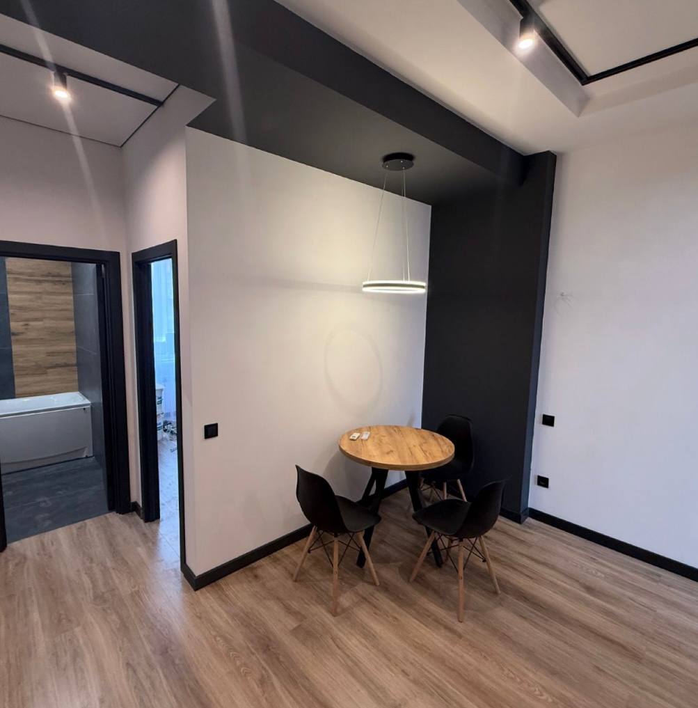 photo_2025-11-20_22-23-28