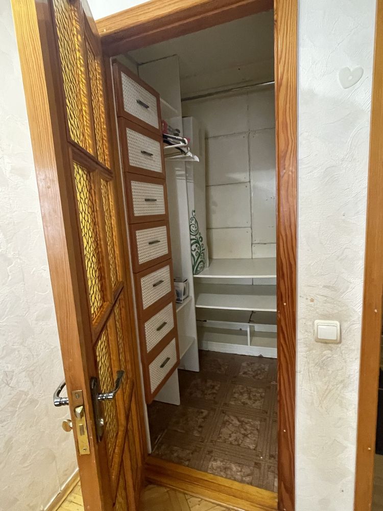 3382907778