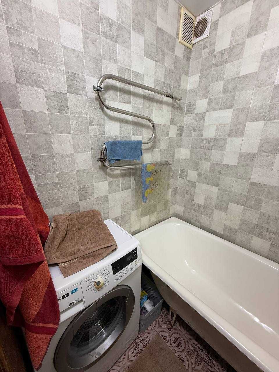 3047246039